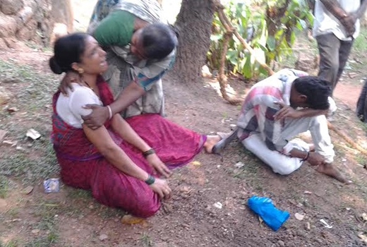 girl falls into well at Bejai 1